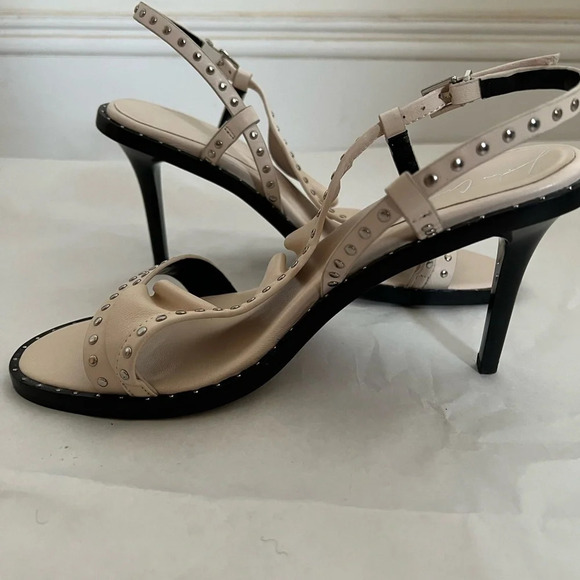 Lola Cruz Women Light Pink Suede Studded Heels US 9 EU 39 NWB - Picture 6 of 10